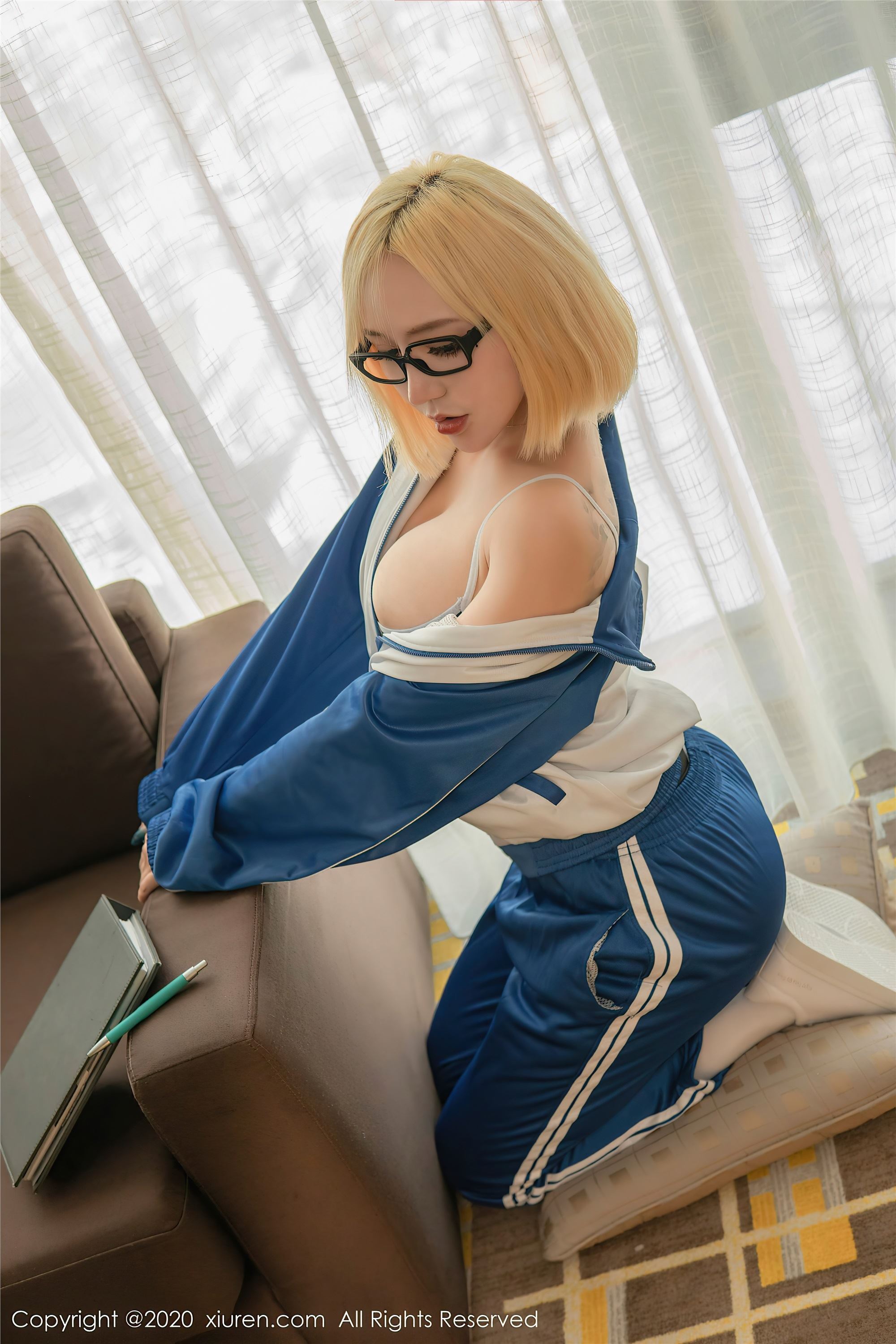 XiuRen秀人网  2020.12.28 No.2945 文静儿